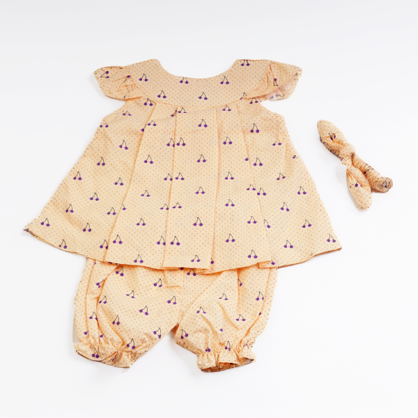 Cotton lawn frock with short and hairband